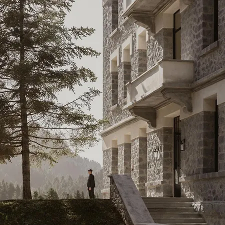 Manna, A Member Of Design Valtessiniko